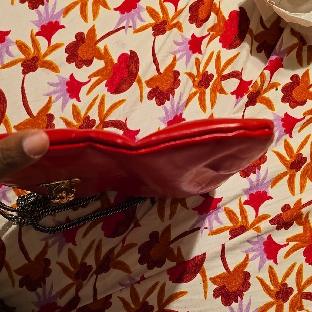 Red Leather Ruth Saetz Shoulder Bag - Picture 5 of 7